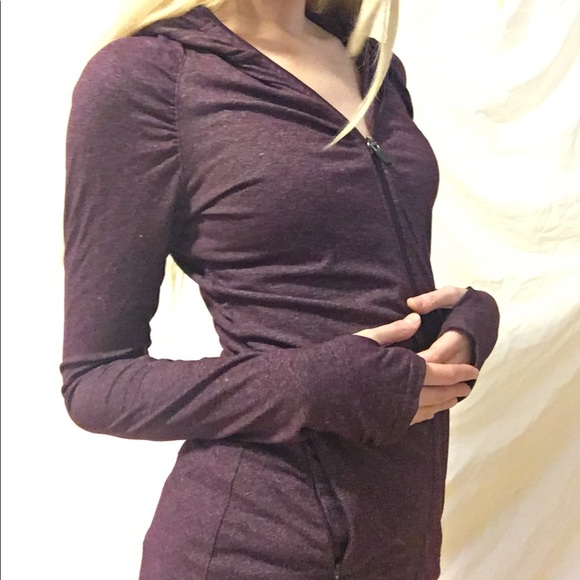 ♡ roots athletic full zip ♡